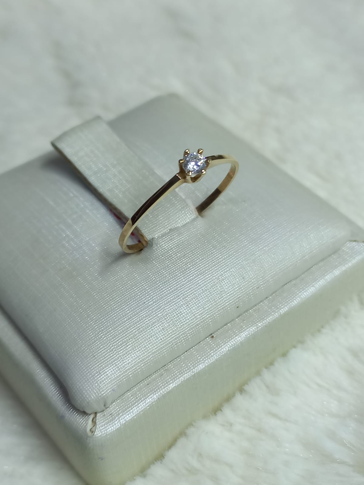 Anel solitário zircônia 3mm - Ouro 10k